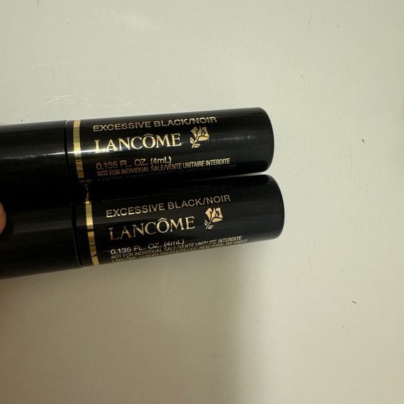 Esteem Lauder and Lancôme Excessive Black Mascara - Picture 1 of 2